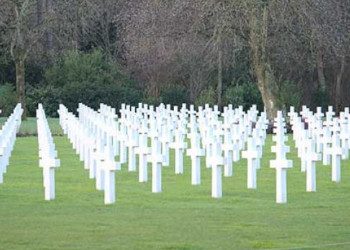 Normandy tours from England - War graves