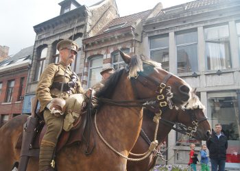 Mons battlefield tour - horses